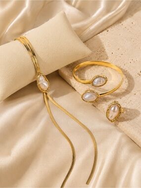 Gold Baroque Pearl Jewelry Set | Lariat Necklace, Open Cuff Bracelet & Ring